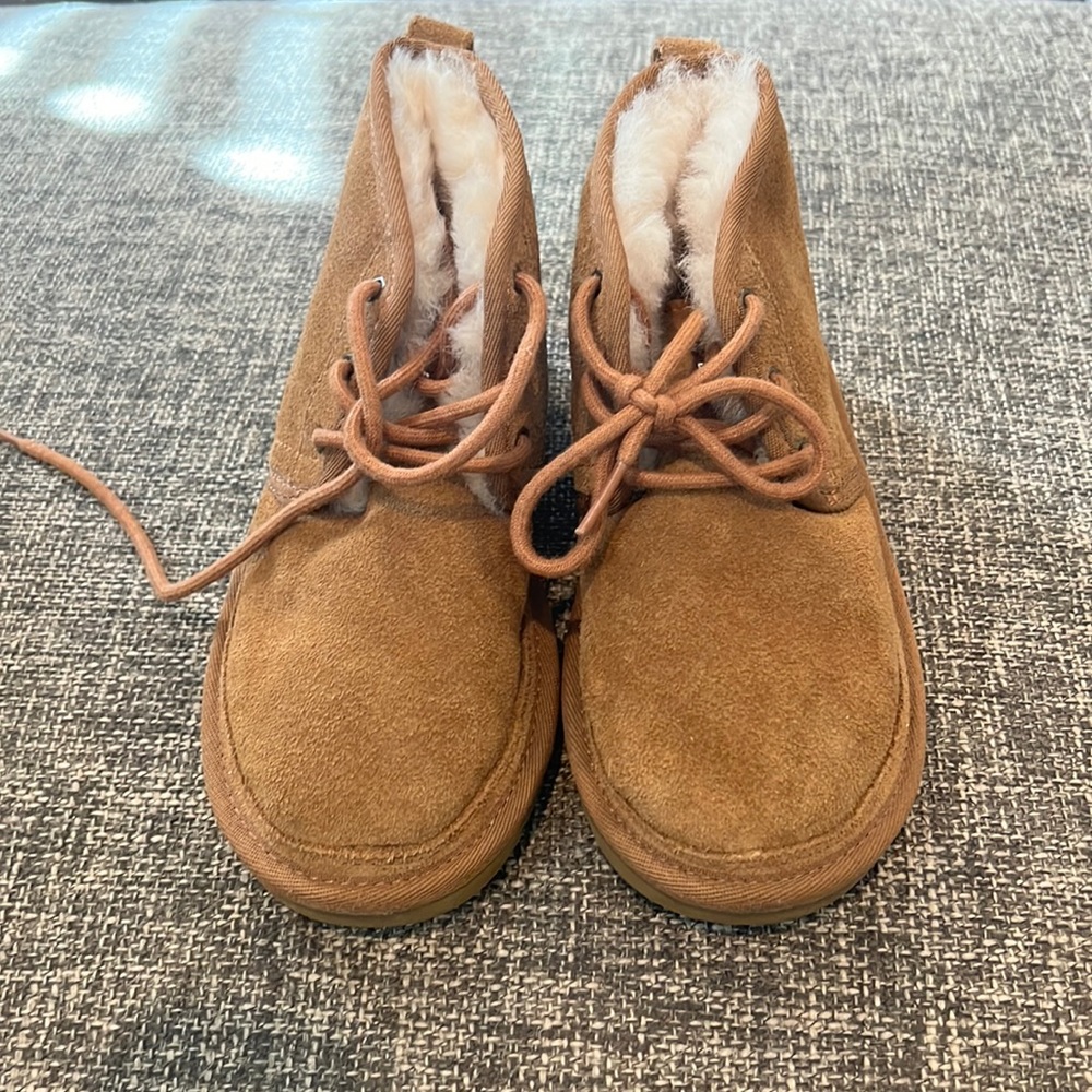 Tan uggs never worn kids size one